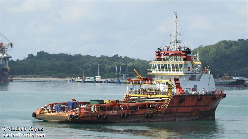 pusmah 137 (Offshore Tug/Supply Ship) - IMO 9369942, MMSI 533000137, Call Sign 9MOK under the flag of Malaysia