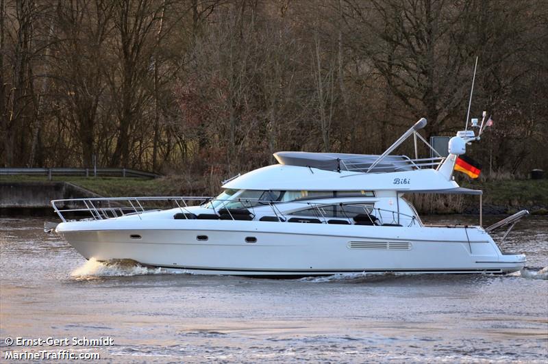 bibi (Pleasure craft) - IMO , MMSI 211576230, Call Sign DH4290 under the flag of Germany