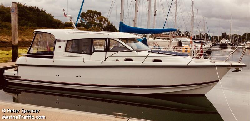peridot (Pleasure craft) - IMO , MMSI 232022062, Call Sign MFGX3 under the flag of United Kingdom (UK)