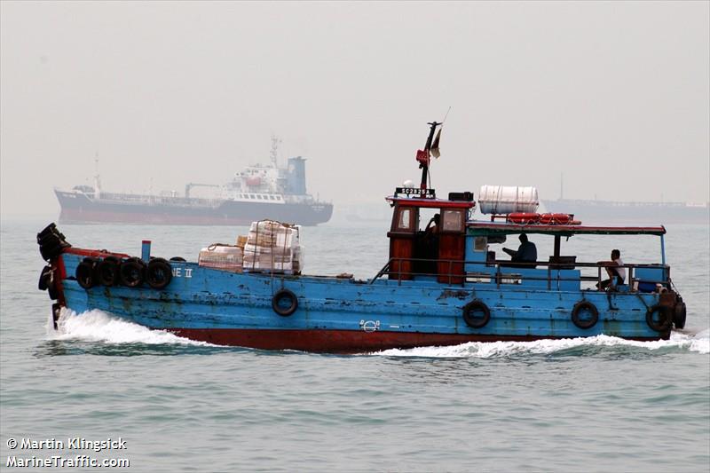 leading marine 2 (Pleasure craft) - IMO , MMSI 563051830 under the flag of Singapore