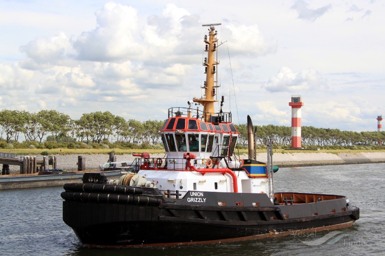 union grizzly (Tug) - IMO 9397121, MMSI 205483000, Call Sign OROL under the flag of Belgium