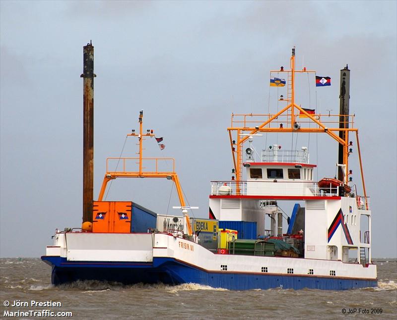 frisia vii (Supply Tender) - IMO 8891807, MMSI 211216660, Call Sign DCKE under the flag of Germany