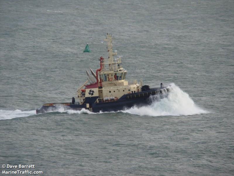 svitzer lindsway (Tug) - IMO 9440758, MMSI 235066014, Call Sign 2BGW7 under the flag of United Kingdom (UK)