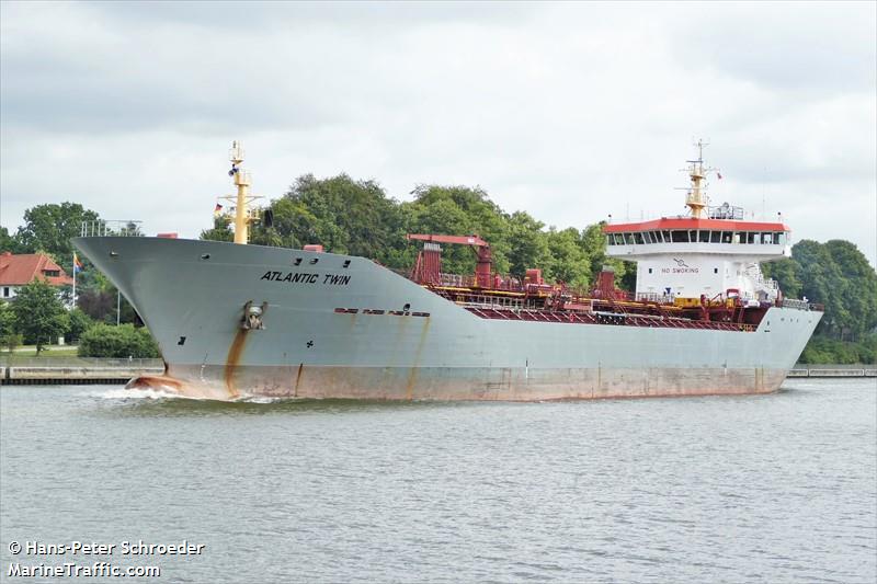 atlantic twin (Chemical/Oil Products Tanker) - IMO 9341328, MMSI 236112059, Call Sign ZDNZ7 under the flag of Gibraltar