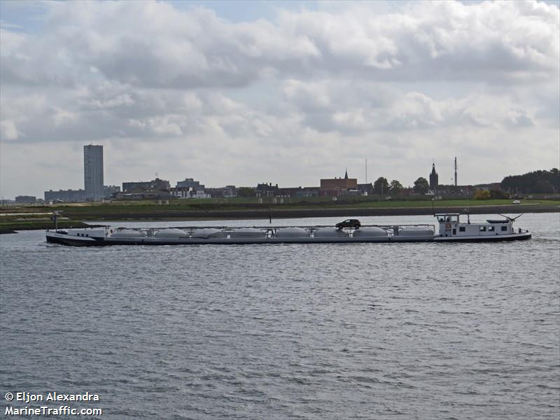 durance (WIG) - IMO , MMSI 244660617, Call Sign PI5287 under the flag of Netherlands