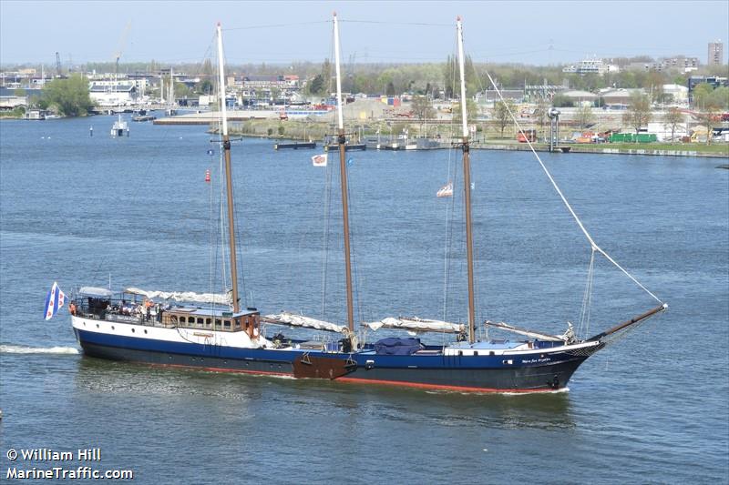 mare fan fryslan (Cargo ship) - IMO , MMSI 244850381, Call Sign PA4551 under the flag of Netherlands