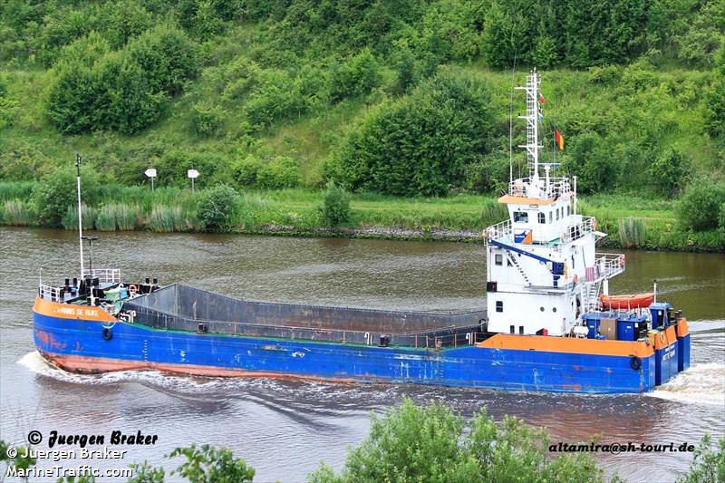 mv johannis de rijke (Hopper Dredger) - IMO 9098969, MMSI 246324000, Call Sign PBPO under the flag of Netherlands