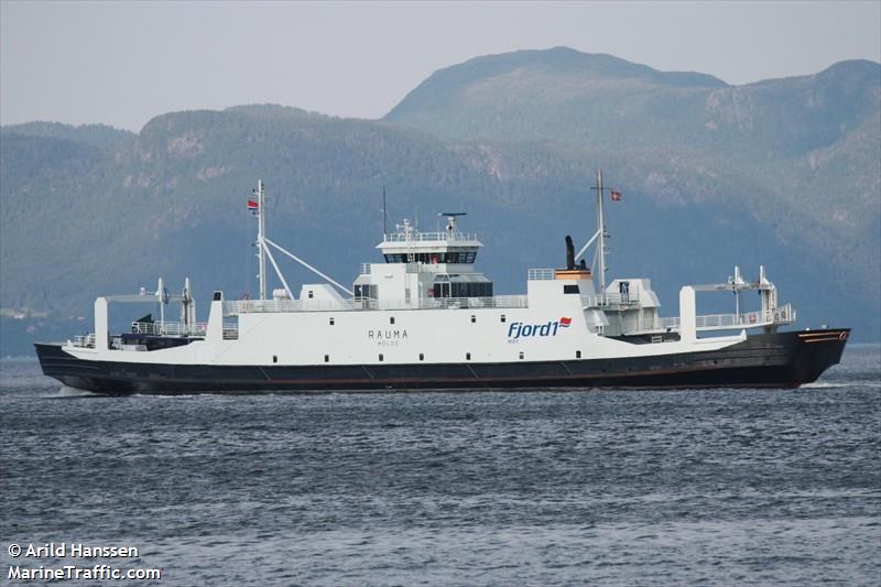 rauma (Passenger/Ro-Ro Cargo Ship) - IMO 8704054, MMSI 257349400, Call Sign JXVE under the flag of Norway