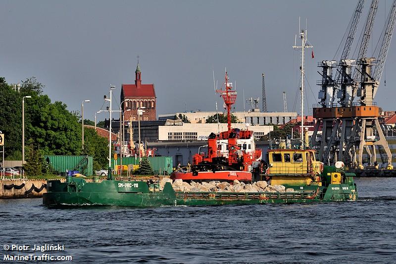 smprc110 (Motor Hopper) - IMO 8937584, MMSI 261002110, Call Sign SPG2919 under the flag of Poland