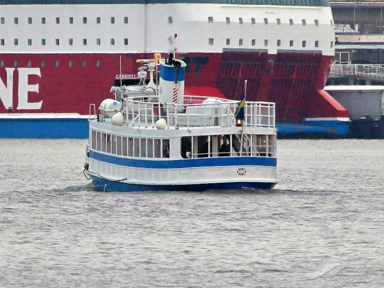 kung ring (Passenger ship) - IMO , MMSI 265588930, Call Sign SFGI under the flag of Sweden