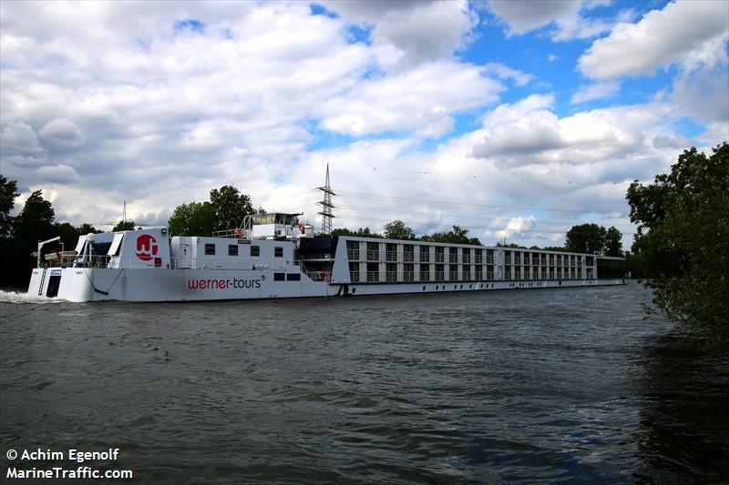 wt sapphire (Passenger ship) - IMO , MMSI 269057623, Call Sign HE7623 under the flag of Switzerland