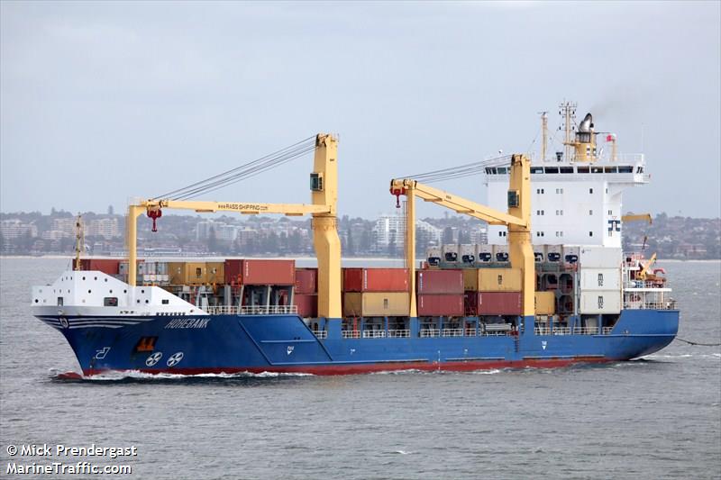 hohebank (Container Ship) - IMO 9435818, MMSI 305134000, Call Sign V2CX3 under the flag of Antigua & Barbuda