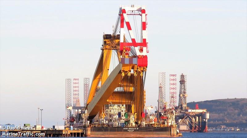 asian hercules iii (Crane Ship) - IMO 9660396, MMSI 564200000, Call Sign 9V2514 under the flag of Singapore