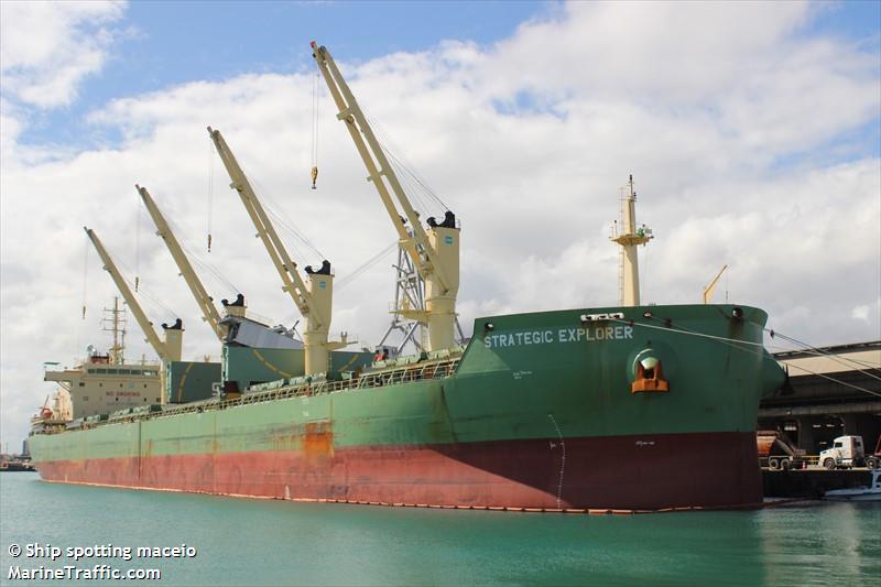 strategic explorer (Bulk Carrier) - IMO 9723708, MMSI 565607000, Call Sign 9V2363 under the flag of Singapore