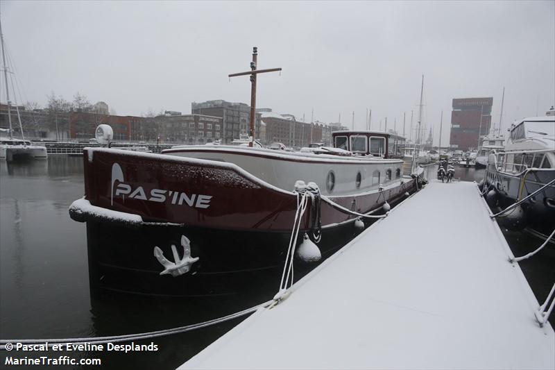 pas-ine (Unknown) - IMO , MMSI 269057739, Call Sign HE7739 under the flag of Switzerland