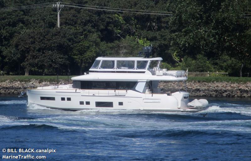 vesper lynd (Pleasure craft) - IMO , MMSI 339852000, Call Sign 6YUC7 under the flag of Jamaica