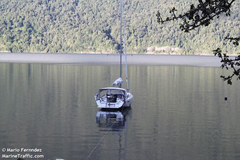 garufa (Sailing vessel) - IMO , MMSI 725001039, Call Sign CA4233 under the flag of Chile
