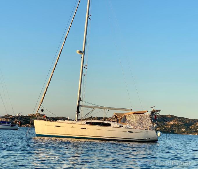 mahel (Sailing vessel) - IMO , MMSI 227153130 under the flag of France