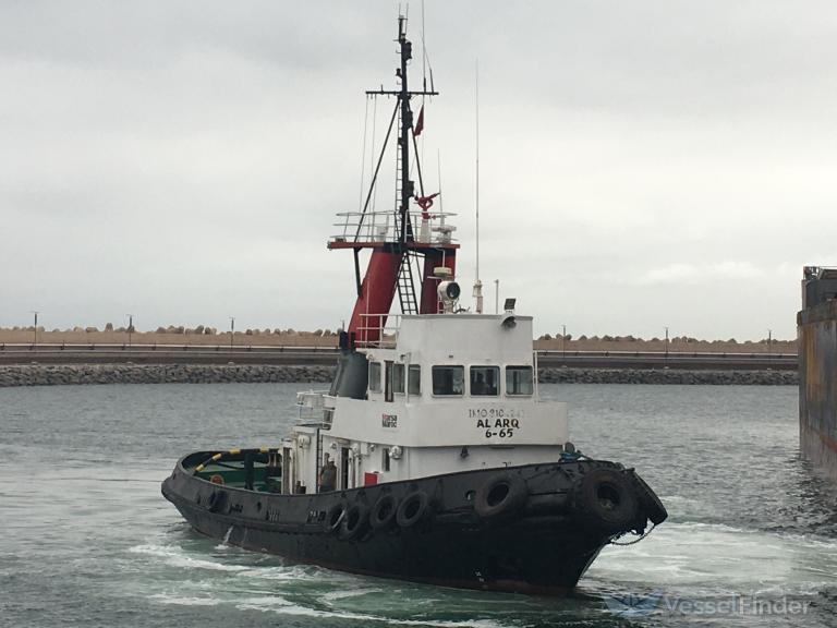 al arq (Tug) - IMO 8104242, MMSI 242709200, Call Sign CNA4453 under the flag of Morocco