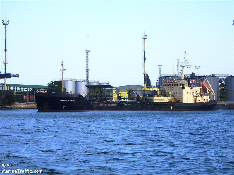 inzhener valchuk (Oil Products Tanker) - IMO 8711825, MMSI 272122000, Call Sign ENKK under the flag of Ukraine