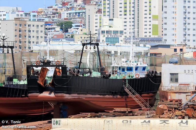 507geumsung (Towing vessel) - IMO , MMSI 440318230, Call Sign 667 under the flag of Korea
