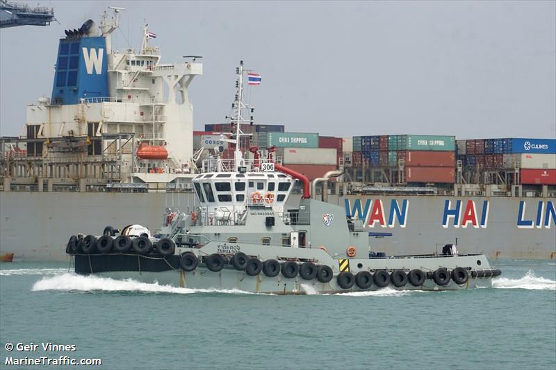 mv b.d.c.2 (Tug) - IMO , MMSI 567000000, Call Sign HSB3672 under the flag of Thailand