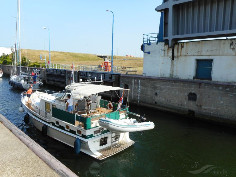 jupiter (Pleasure craft) - IMO , MMSI 244022688, Call Sign PG3211 under the flag of Netherlands