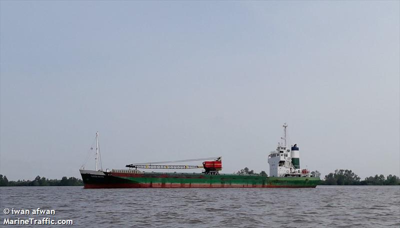 alken padma (-) - IMO , MMSI 525015514, Call Sign YHSK under the flag of Indonesia