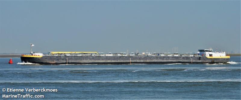 smaragd (Tanker) - IMO , MMSI 205240890, Call Sign OT2408 under the flag of Belgium