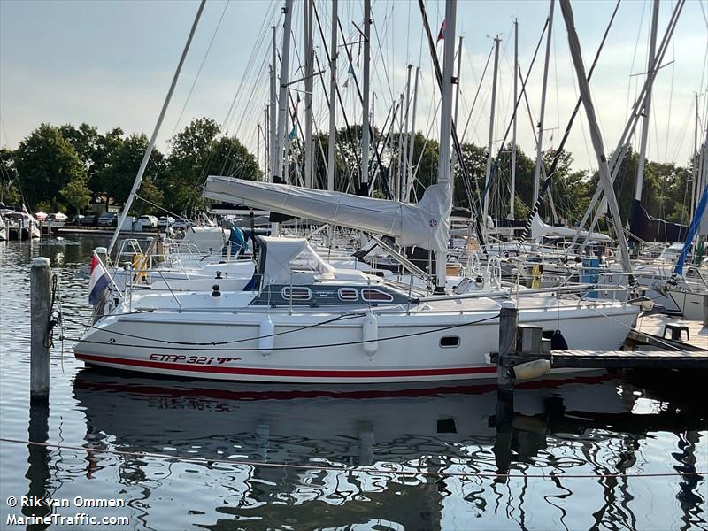 stormvogel (Pleasure craft) - IMO , MMSI 244180934, Call Sign PI9590 under the flag of Netherlands