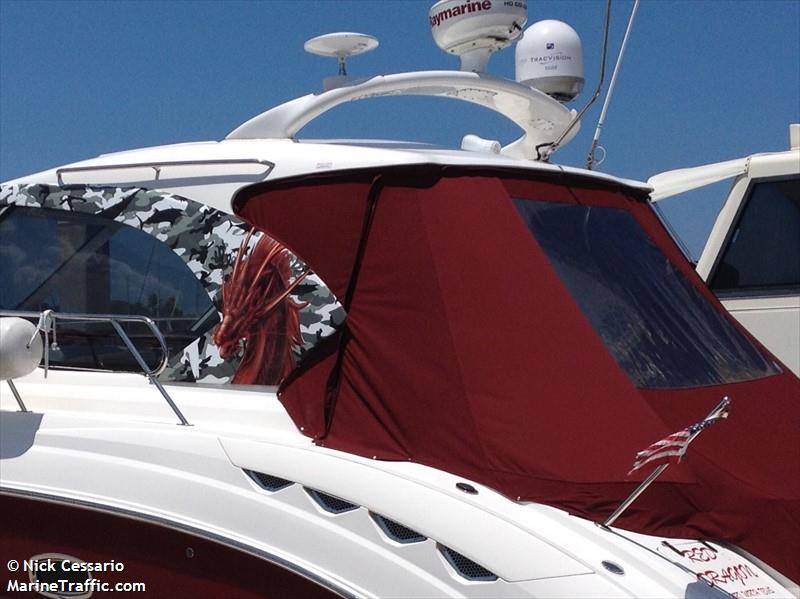 red dragon (Pleasure craft) - IMO , MMSI 367580120, Call Sign WDG8688 under the flag of United States (USA)
