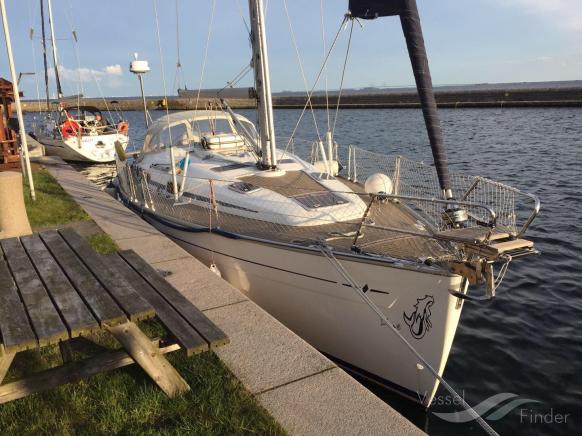 line (Sailing vessel) - IMO , MMSI 219015013, Call Sign XPE2919 under the flag of Denmark