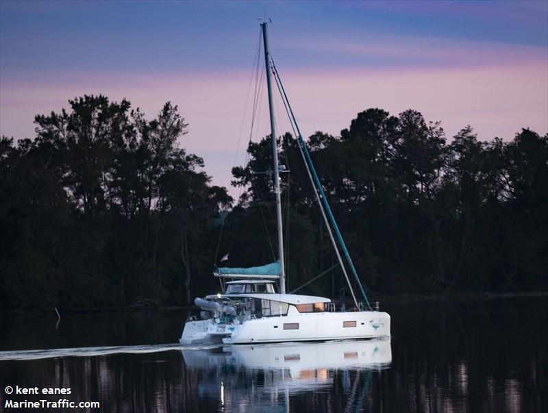 ocean song (Sailing vessel) - IMO , MMSI 378113117, Call Sign ZJL2136 under the flag of British Virgin Islands