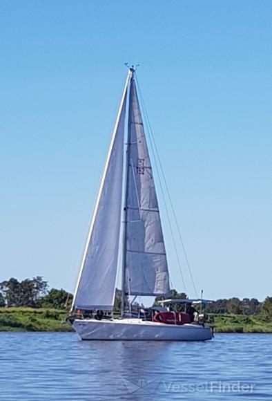 van demon (Sailing vessel) - IMO , MMSI 503070430, Call Sign MV386Q under the flag of Australia