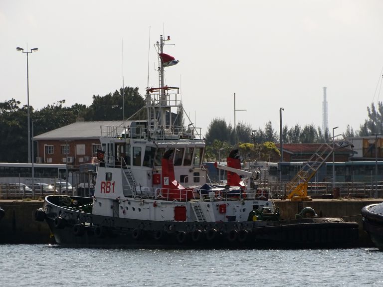 uhuva (Tug) - IMO , MMSI 601099000, Call Sign ZR2535 under the flag of South Africa