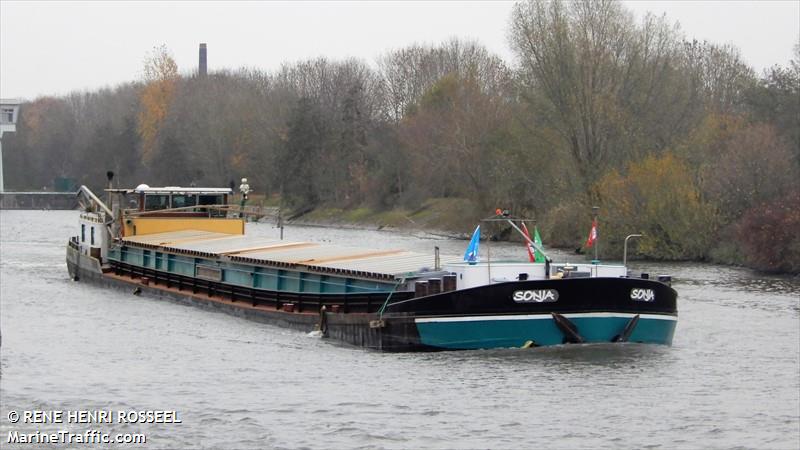 sonja (Cargo ship) - IMO , MMSI 205486490, Call Sign OT4864 under the flag of Belgium