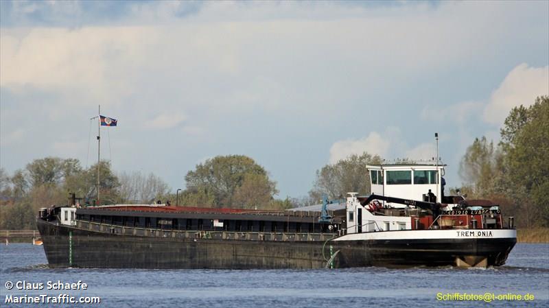 tremonia (Cargo ship) - IMO , MMSI 211467420, Call Sign DB4495 under the flag of Germany