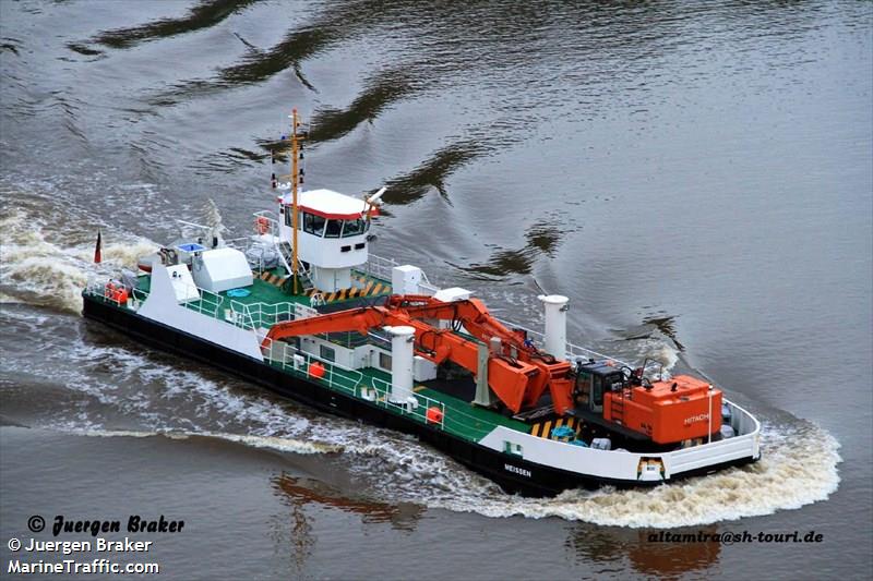 meissen (Dredging or UW ops) - IMO , MMSI 211520270, Call Sign DB6311 under the flag of Germany