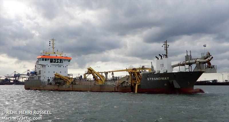 strandway (Hopper Dredger) - IMO 9664457, MMSI 212396000, Call Sign 5BZJ3 under the flag of Cyprus