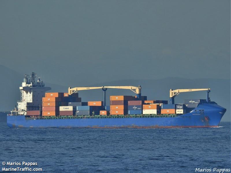 vento di maestrale (Container Ship) - IMO 9337365, MMSI 215419000, Call Sign 9HA5104 under the flag of Malta