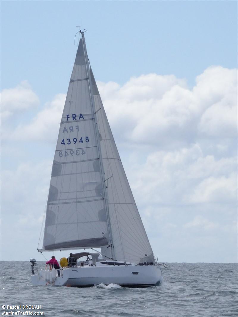 passion nautic club (Sailing vessel) - IMO , MMSI 227489680 under the flag of France