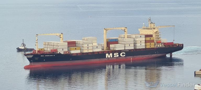 spirit of tokyo (Container Ship) - IMO 9222120, MMSI 232011803, Call Sign MCAI2 under the flag of United Kingdom (UK)