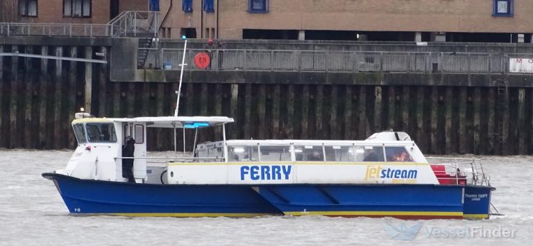 thames swift (Passenger ship) - IMO , MMSI 235055098, Call Sign VQSX4 under the flag of United Kingdom (UK)