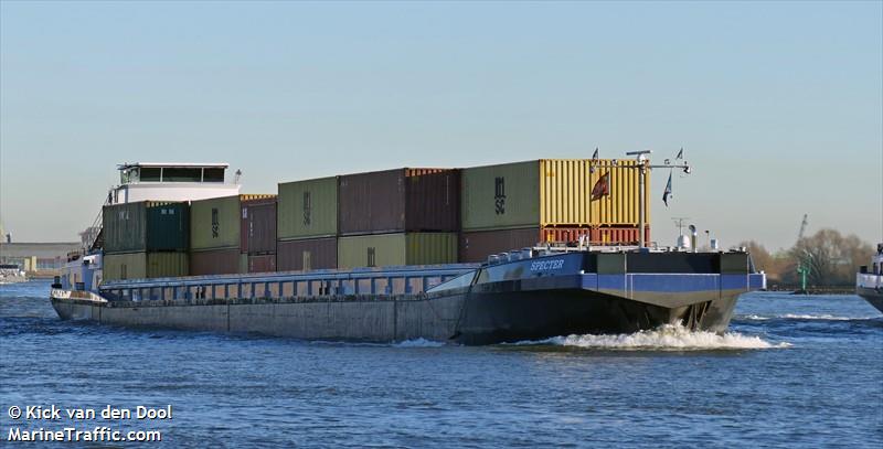 specter (Cargo ship) - IMO , MMSI 244060233, Call Sign PD6395 under the flag of Netherlands