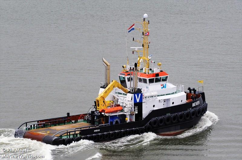 bever (Tug) - IMO 9492256, MMSI 244536000, Call Sign PDAA under the flag of Netherlands