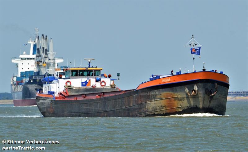 taurus (Cargo ship) - IMO , MMSI 244660225, Call Sign PE4737 under the flag of Netherlands