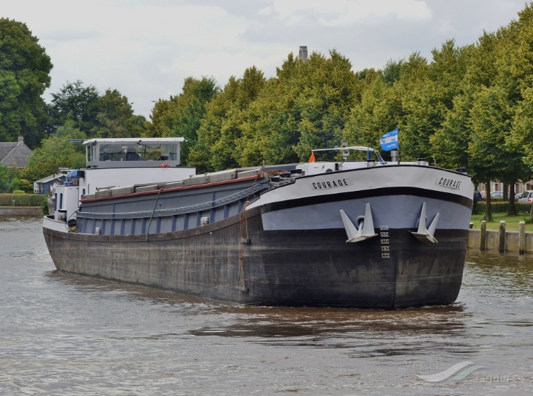 courage (Cargo ship) - IMO , MMSI 244660307, Call Sign PD3584 under the flag of Netherlands