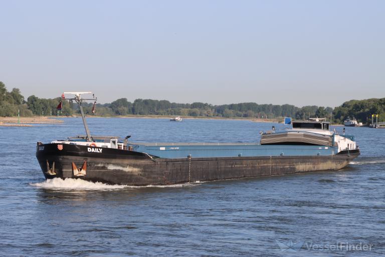 daily (Cargo ship) - IMO , MMSI 244660954, Call Sign PE6796 under the flag of Netherlands