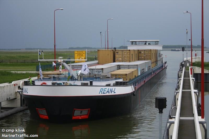 rean-l (Cargo ship) - IMO , MMSI 244740730, Call Sign PG8740 under the flag of Netherlands