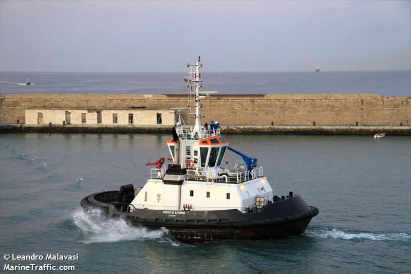 porto di livorno (Tug) - IMO 9393113, MMSI 247194300, Call Sign IFPU2 under the flag of Italy